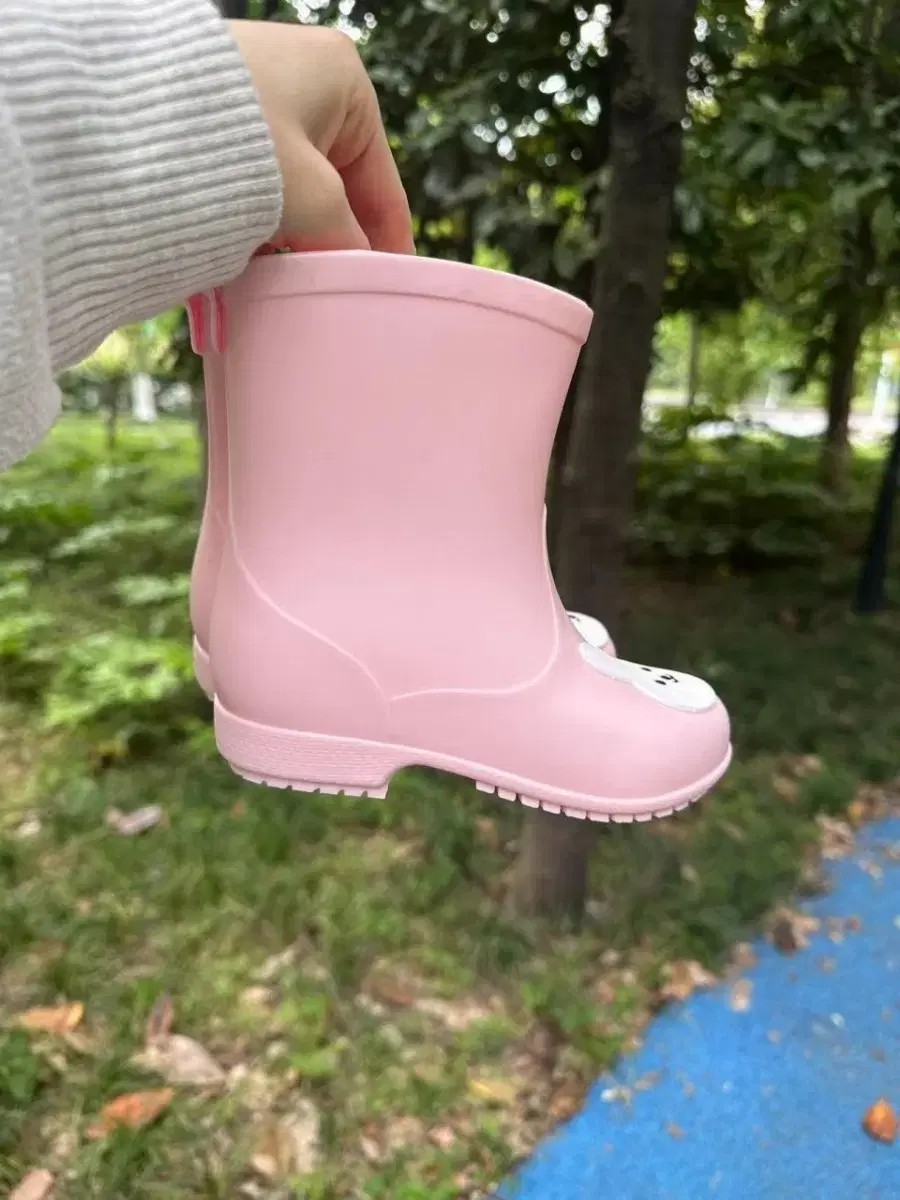 thumbnail-10